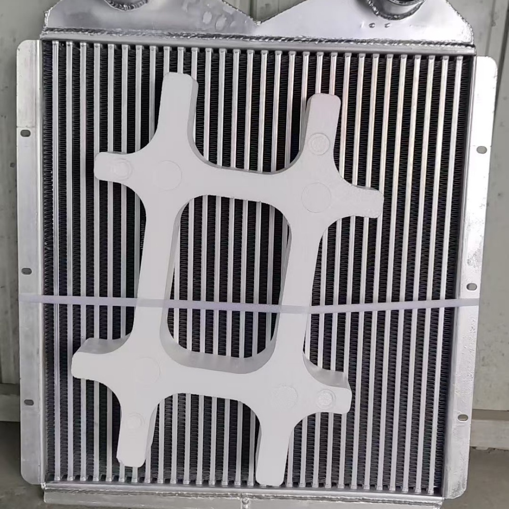 Heavy-Duty Engine Radiators & Intercoolers for Buses