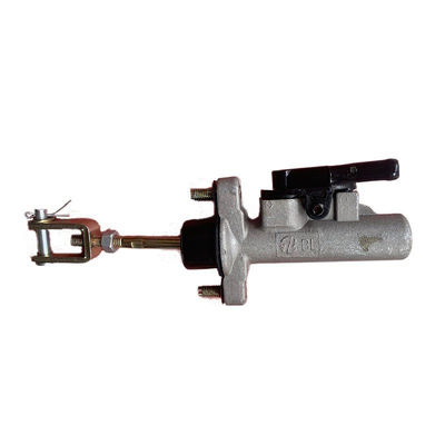 5-8 Inch Clutch Master Cylinder 16LBY-05010 Higer School Bus Replacement Component