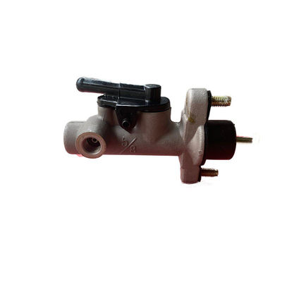 5-8 Inch Clutch Master Cylinder 16LBY-05010 Higer School Bus Replacement Component