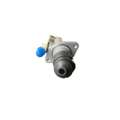 Aluminum Alloy Clutch Master Pump 16M60-05010-KLI Higer Bus Replacement Component