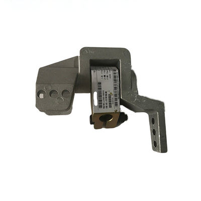 Zhongtong Bus Rear Gear Shift Controller Converter 40Cr Quenched Steel 65dB Spline Bus Spares 1703-10-00004