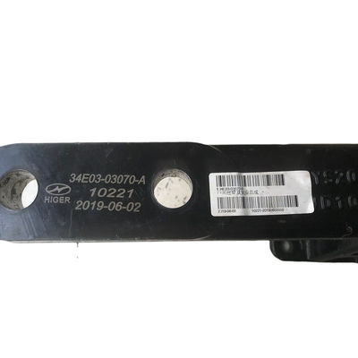 34E03-03070-A Parties de bus Higer bras rocker intermédiaire et assemblage de support pour Suzhou King Long