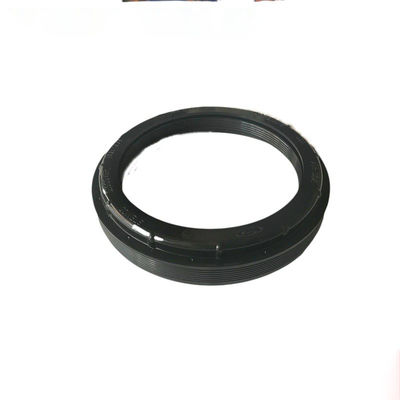 Meritor Axle Wheel Hub Oil Seal 393-0273 3104-00216 HNBR Stainless Steel Weather Resistant Bus Spares