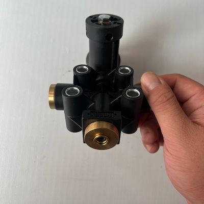 Jinlong Yutong Bus Height Valve 3506-05152 Quick-Connect Nitrile Rubber 3M Cycle Air Suspension Bus Spares