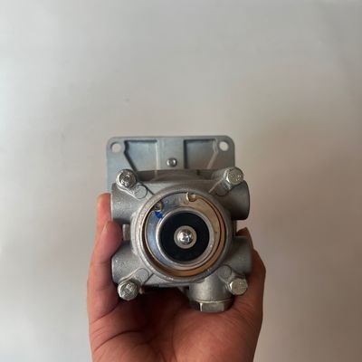 Yutong King Long Bus Air Brake Valve Assembly 3514-00073 Aluminum Alloy 100k Cycle Adjustable Pedal Bus Spares Parts
