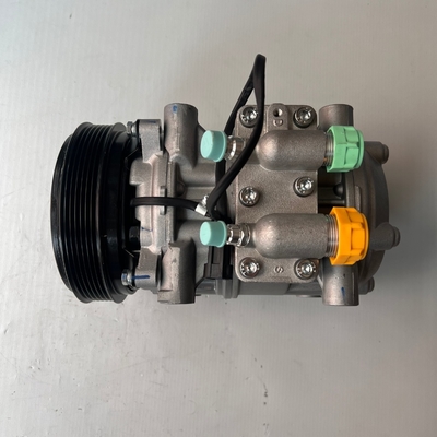 Suzhou King Long Higer Bus AC Compressor 2243060024A GY10P35