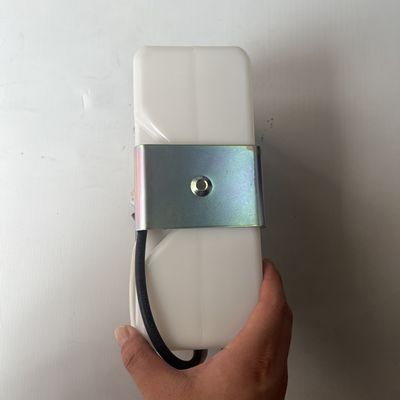 Universal Bus Windshield Washer Reservoir 5207-00015 IP67 41L/min 20MPa Yutong King Long Higer Ankai Bus Spares Parts