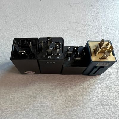 Electrical Relay Assembly SGD202 30A 14V DC Higer Bus Compatible Component