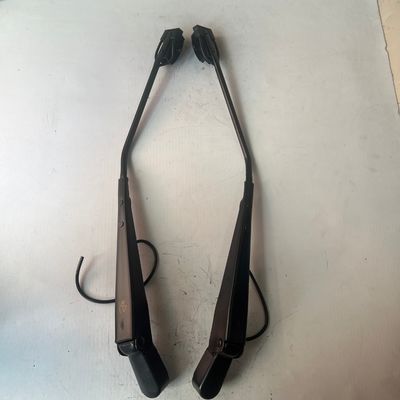 Bus Spares Parts 800mm King Long Yutong Higer Windshield Wiper Arm Assembly 5205-01318 5205-01317