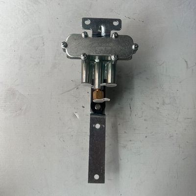 Bus Air Suspension Height Control Valve 90554147 for 0.5-1.2MPa Systems