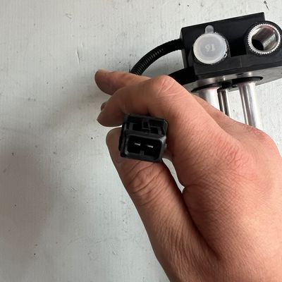 Präzisions-Kraftstoffstandsensor für Dongfeng Chaolong Busse mit 500V Spannungsfestigkeitstest, Edelstahl SUS304 und 100-500L Messbereich