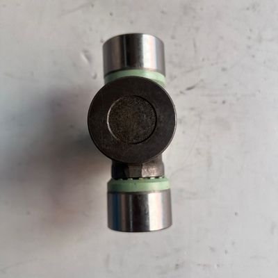 Heavy-Duty Universal Joint with 500,000 Cycles Fatigue Life 8000N・m Torque Bearing and 4000r/min Speed Range for Yutong King Long Higer Buses