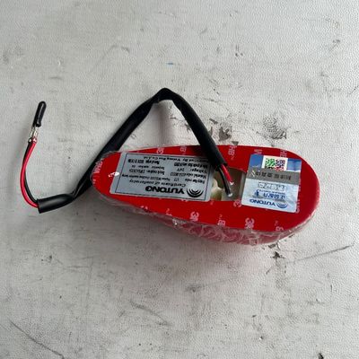 LED Rear Clearance Lamp with Light Intensity ≥ 2cd and Photoelectric Conversion Efficiency ≥ 85lm/W Featuring 5730 Packaged Red LED for Yutong Buses