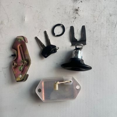 Premium Rear Luggage Door Lock for Toyota Coaster with Static Locking Force ≥ 5000N and Temperature Range -40℃ to 85℃ for Easy Installation