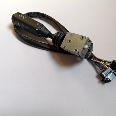 Restore Precision Control: The Combination Switch for MAN Buses | PN: 81255090124