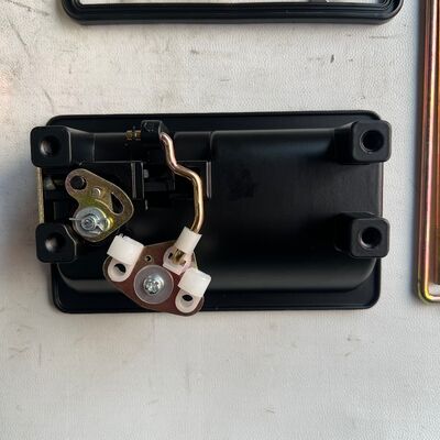 Улучшение безопасности и удобства: сборка замка для багажной двери 181