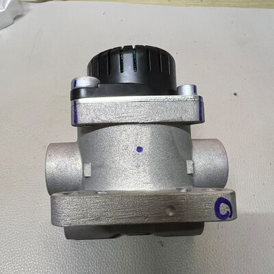 Knorr Differential Pressure Relay Valve K158597 Aluminum Diaphragm ABS Yutong King Long Bus Spares