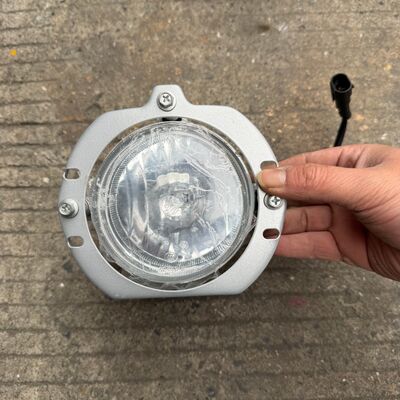 Illuminate with Confidence: High-Beam Headlight Assembly for Yutong Buses | PN: 4121-00258