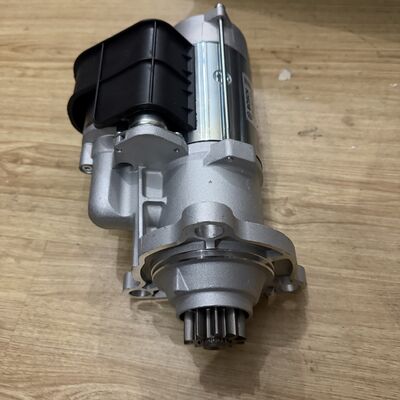 24V 5.5KW Heavy Duty Starter Motor for Kamaz with 10 Teeth and 3-Bolt Flange Mounting