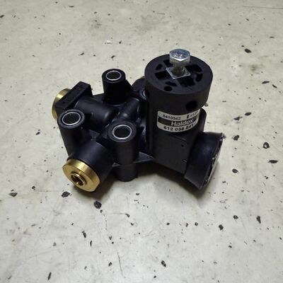 Yutong 3506-05152 Hande Air Suspension Height Control Valve | OEM Leveling Valve